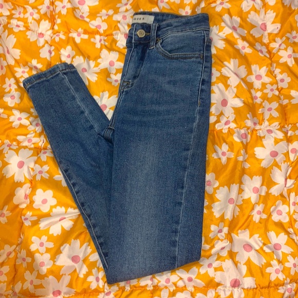 KLIQUE B. Jeans,size 00, great condition, worn 2 times - Picture 1 of 3